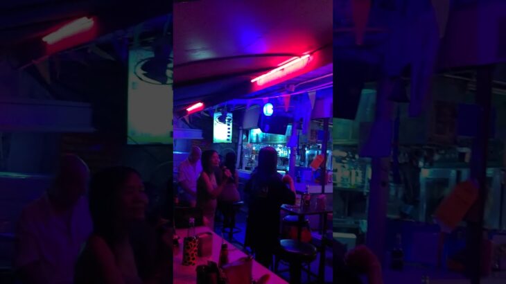 Thai local karaoke @ Soi Buakao. Pattaya