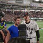 Shohei Ohtani lays down perfect bunt, pitches 102 mph strikeout to power Japan to WBC semifinals