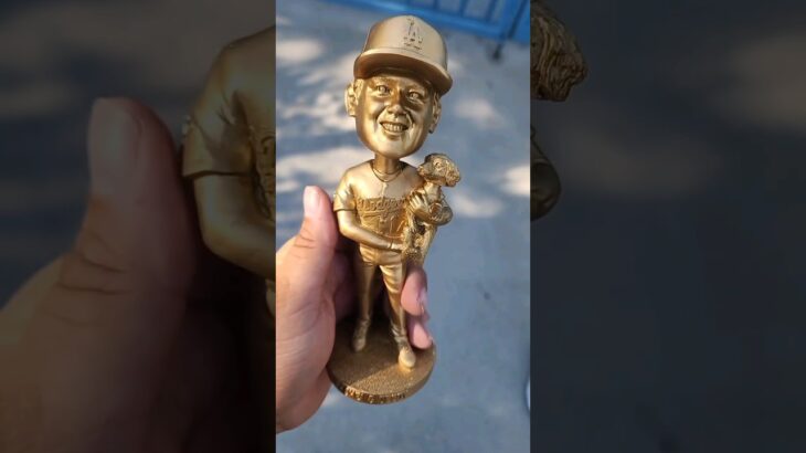 We struck GOLD at Dodgers Stadium! Gold Shohei Ohtani and Decoy Bobblehead!