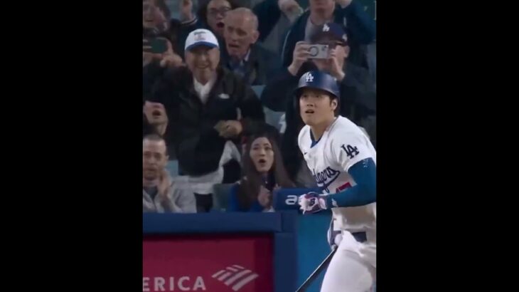 Shohei Ohtani #17 LA Dodgers – Ohtani smashing home runs like bombs 💣💣💣