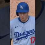 Shohei Ohtani steals his 59th base of the season #shoheiohtani #dodgers