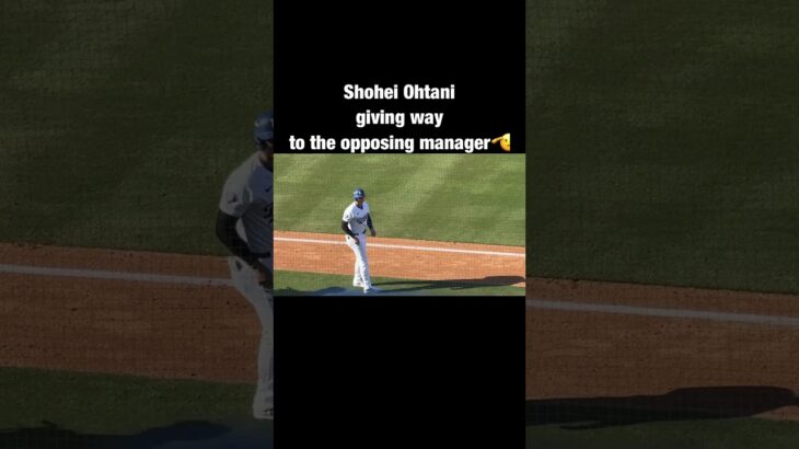 Shohei Ohtani always shows this attitude toward anyone, no matter who they are😊