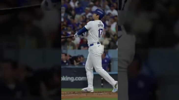 Shohei ohtani celebra su bat flip #beisbol #youtubeshorts #beisbolista #parati #paratii #mlb