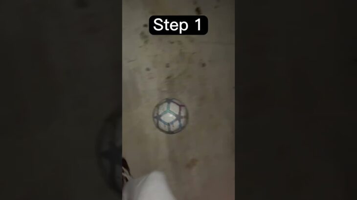 😎⚽️ Easy Mitoma Skill Tutorial for Beginners! #EasySkillTutorial #FootballTricks