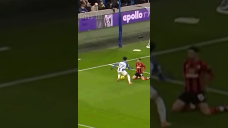 MITOMA making a defender look stupid 🤭🤭🤭 #mitoma #brighton