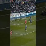 salah satu pemain yg terbaik dribbling di Eropa kaoru mitoma